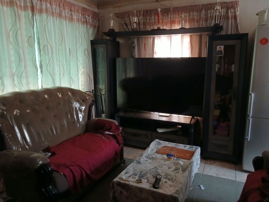 3 Bedroom Property for Sale in Maokeng Free State